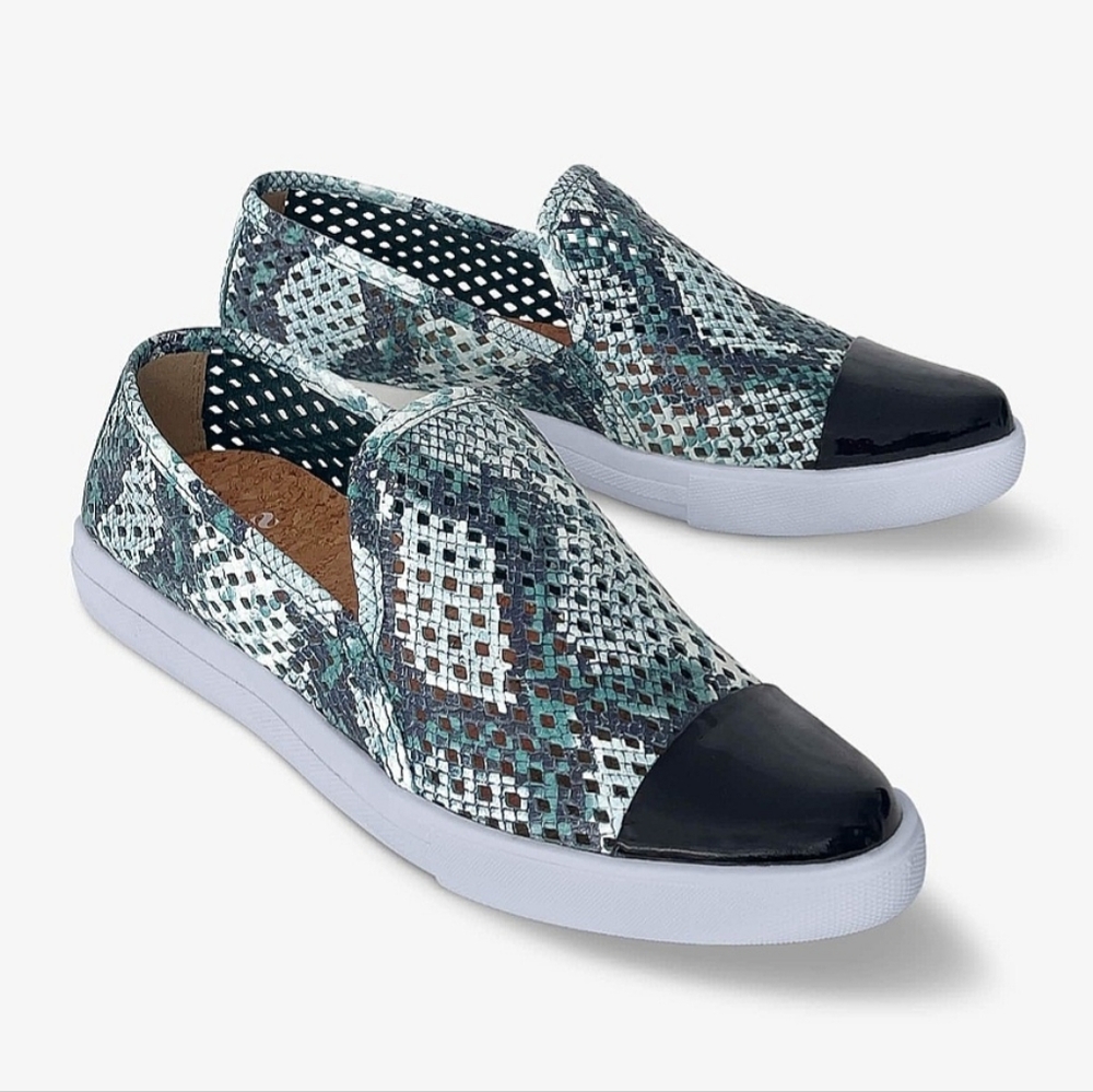 Jibs Woven Slip-on Leather Sneaker Flat Shoes Wmns 7.0 Streetwear EUC